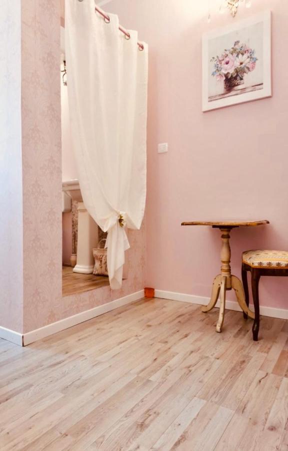 B&B Dimora Chic Gioia Tauro Bagian luar foto