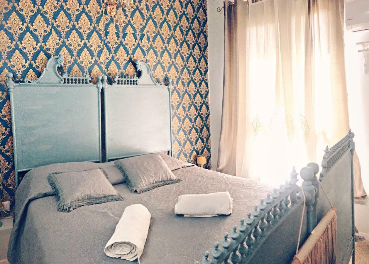 B&B Dimora Chic Gioia Tauro Ruang foto