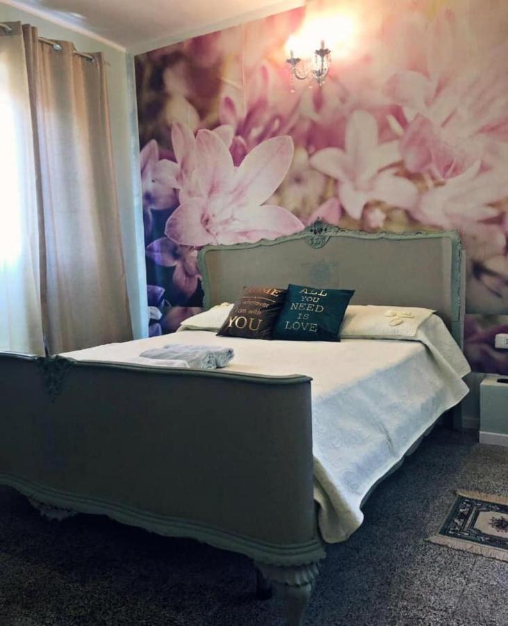 B&B Dimora Chic Gioia Tauro Bagian luar foto